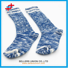 2015 new style blue with white color warm adult sport knitting half calf stocking